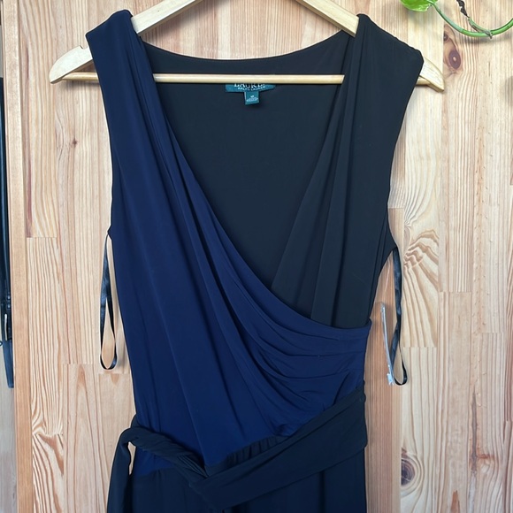 Lauren Ralph Lauren sleeveless faux wrap dress (size 10) - Picture 2 of 7